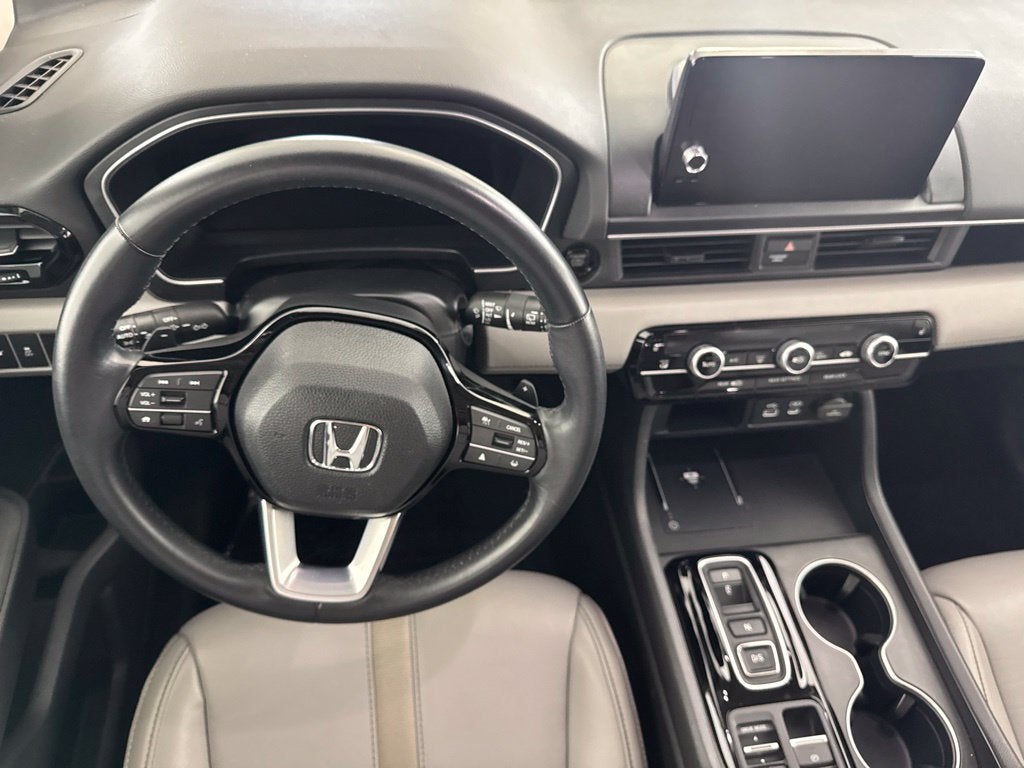 2025 Honda Pilot Touring - Photo 35