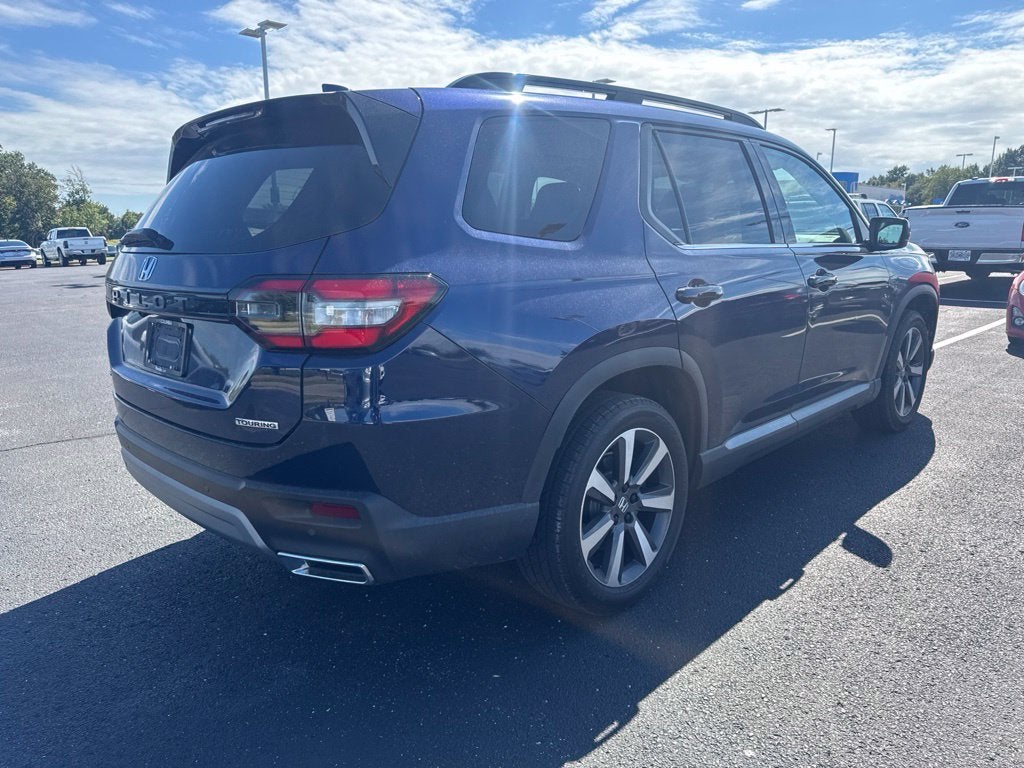 2025 Honda Pilot Touring