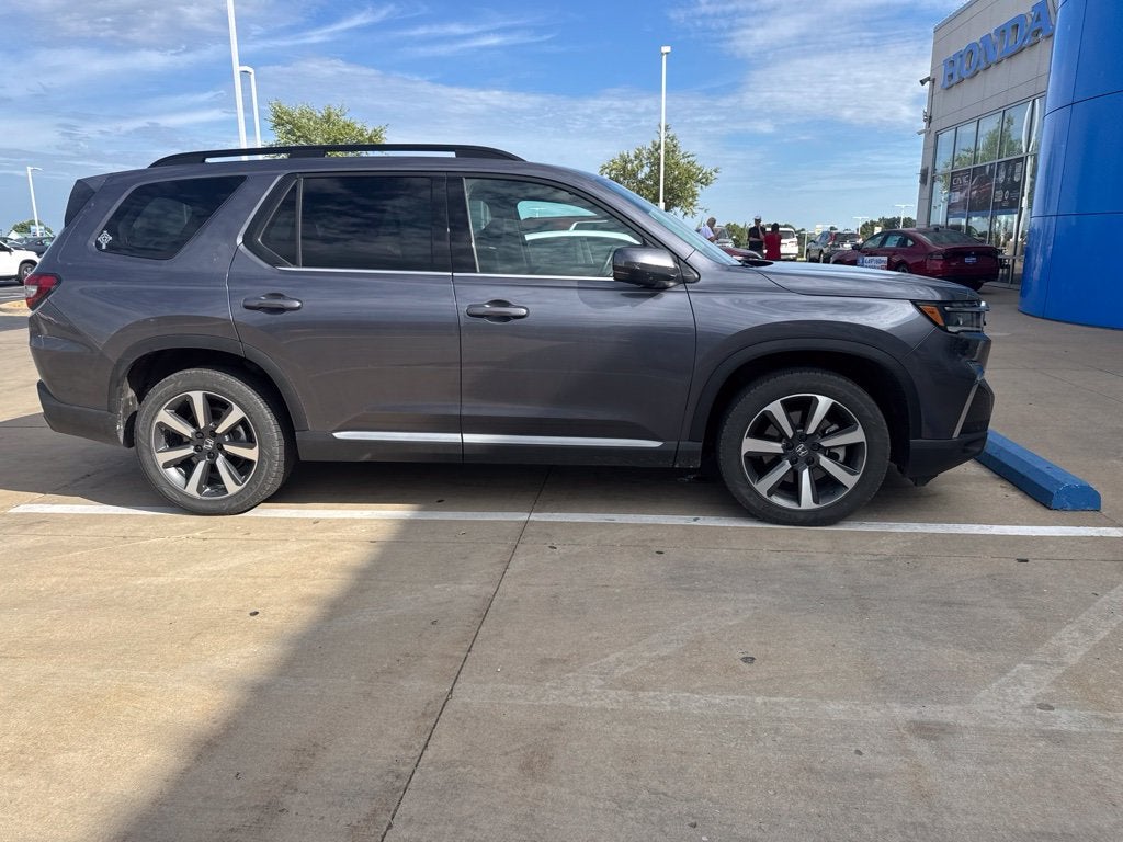 2023 Honda Pilot Elite