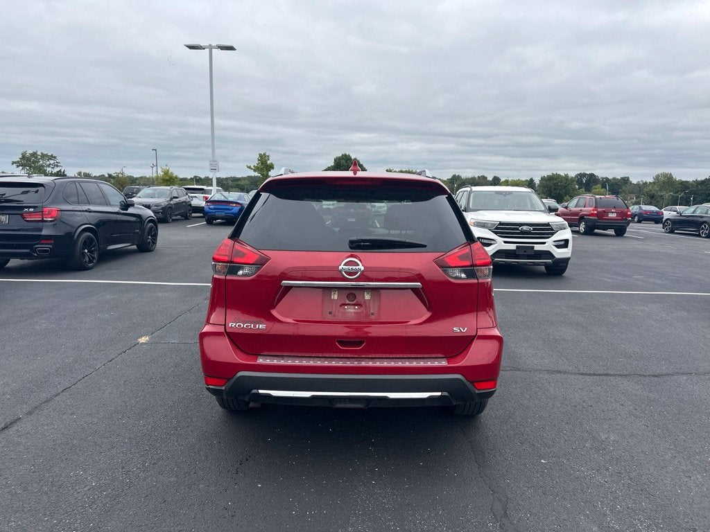2017 Nissan Rogue SV