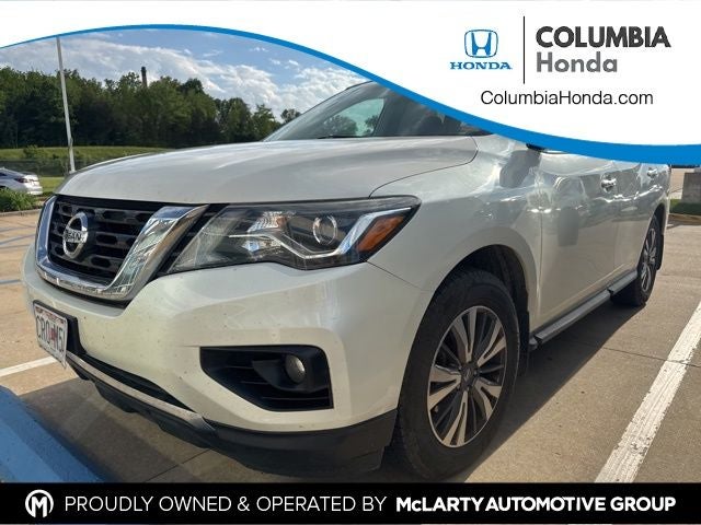 2017 Nissan Pathfinder SL