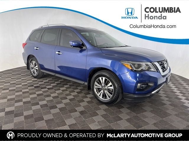 2017 Nissan Pathfinder SL