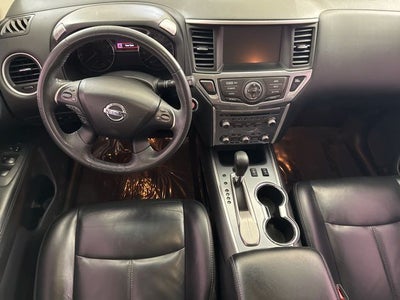 2017 Nissan Pathfinder SL
