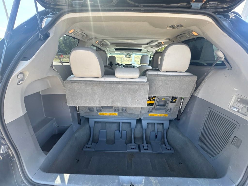 2012 Toyota Sienna Limited 7 Passenger
