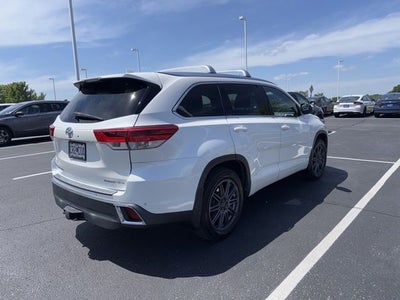 2017 Toyota Highlander Limited