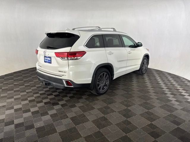 2017 Toyota Highlander Limited