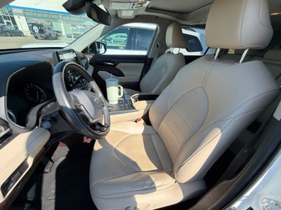 2020 Toyota Highlander XLE