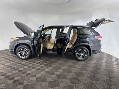 2016 Toyota Highlander XLE V6