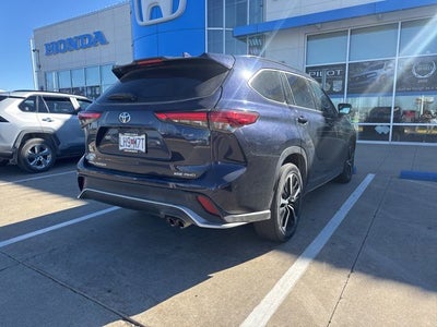 2021 Toyota Highlander XSE
