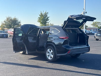 2024 Toyota Highlander LE
