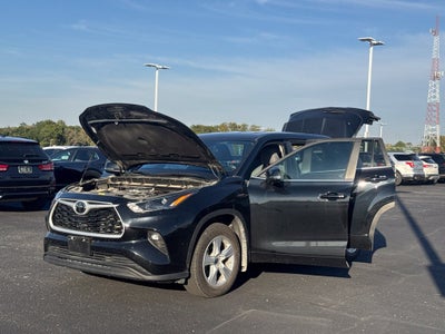 2024 Toyota Highlander LE