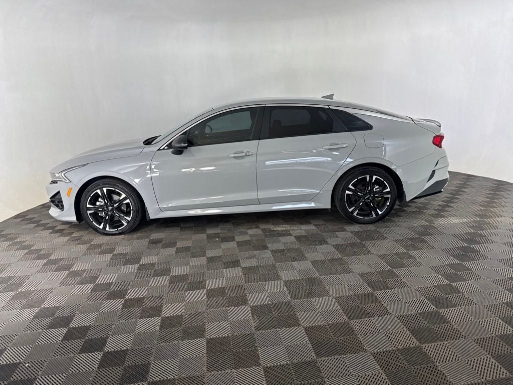 2024 Kia K5 GT-Line
