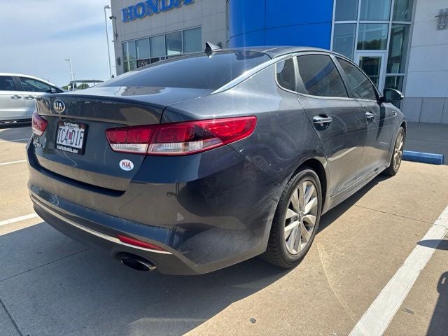 2017 Kia Optima LX