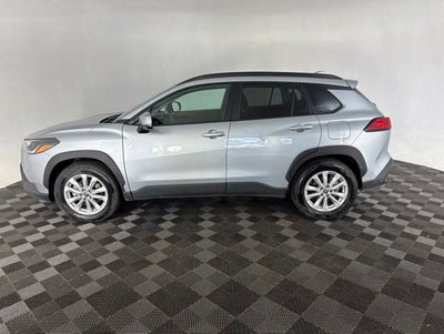 2023 Toyota Corolla Cross LE
