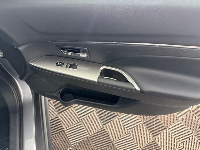 2023 Mitsubishi Outlander Sport 2.0 SE