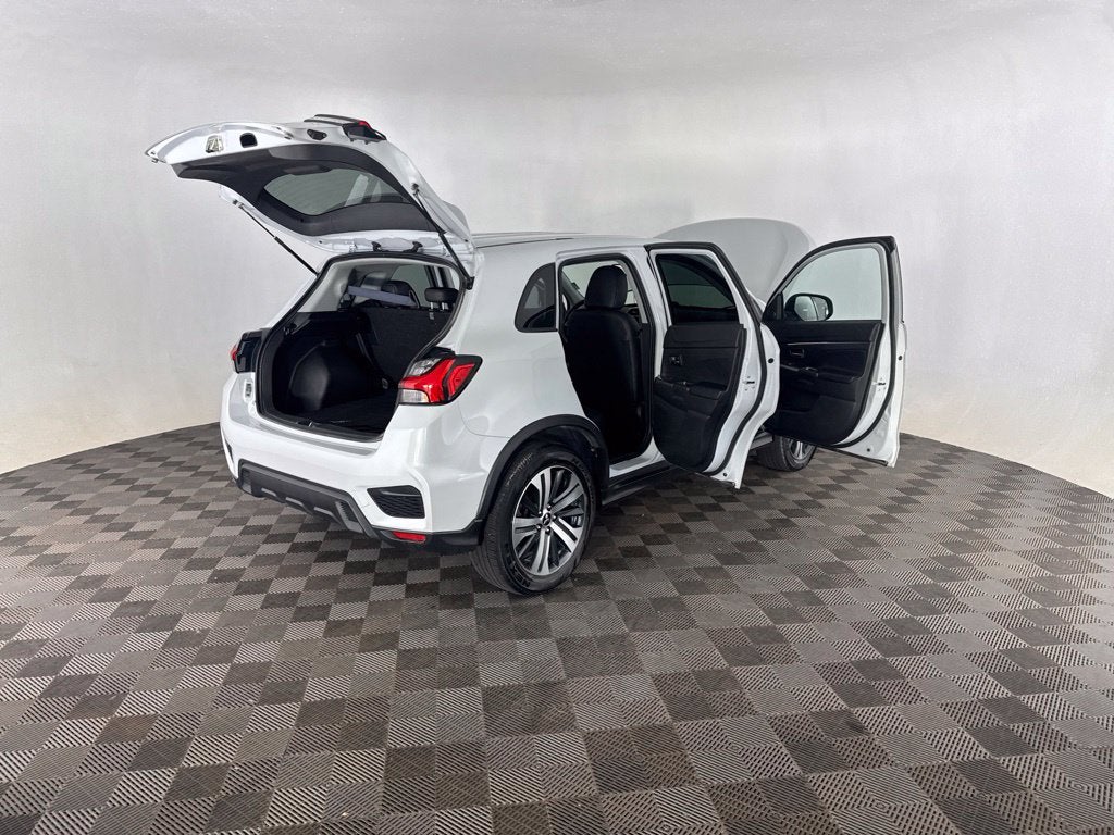 2023 Mitsubishi Outlander Sport 2.0 SE