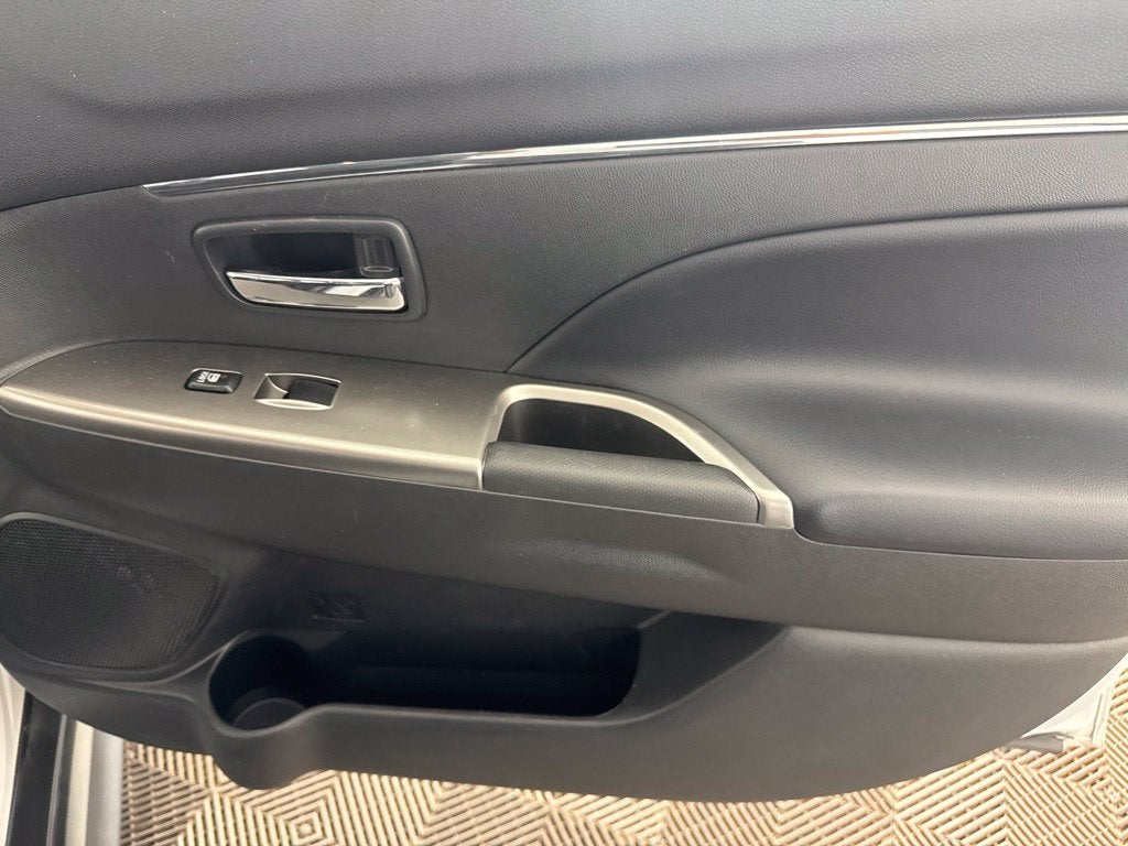 2023 Mitsubishi Outlander Sport 2.0 SE