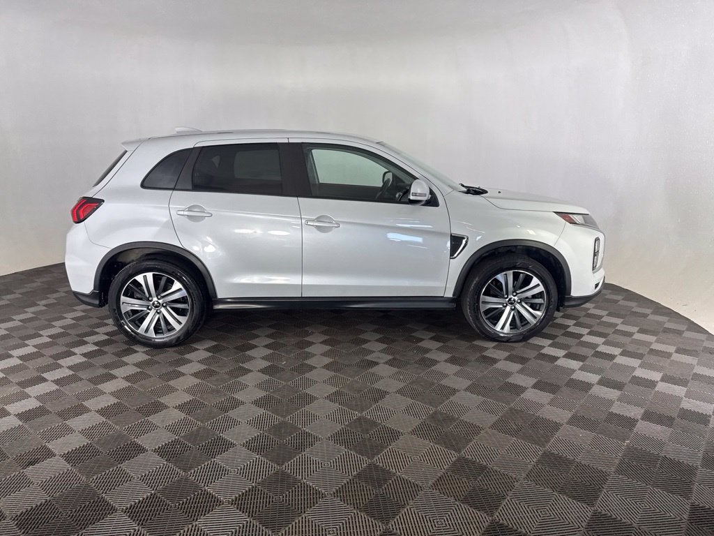 2023 Mitsubishi Outlander Sport Base