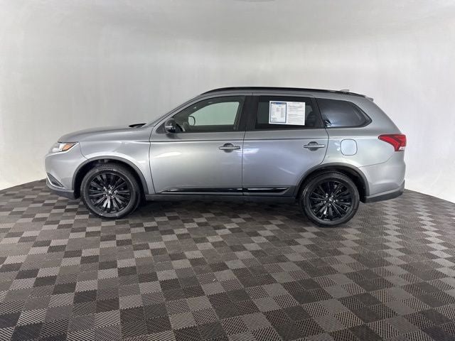 2020 Mitsubishi Outlander LE