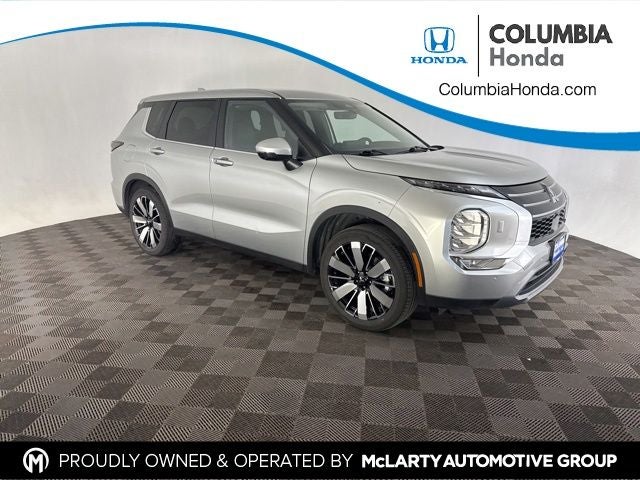 2025 Mitsubishi Outlander SE S-AWC's photo