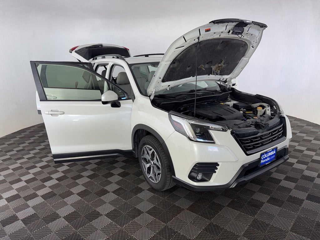 2024 Subaru Forester Premium
