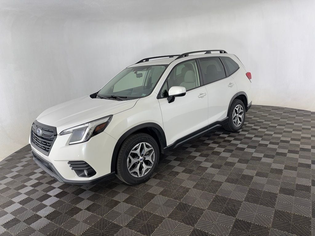 2024 Subaru Forester Premium