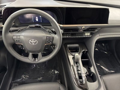 2025 Toyota Crown Signia Limited