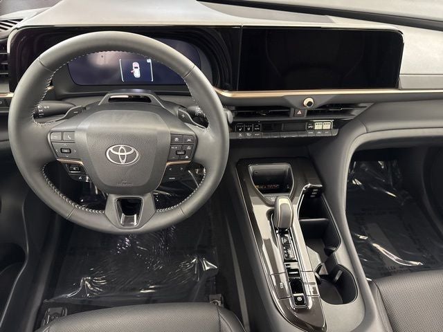 2025 Toyota Crown Signia Limited
