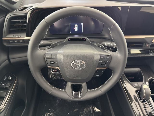 2025 Toyota Crown Signia Limited
