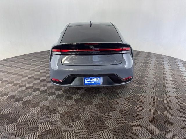 2025 Toyota Prius XLE