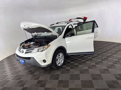 2015 Toyota RAV4 LE