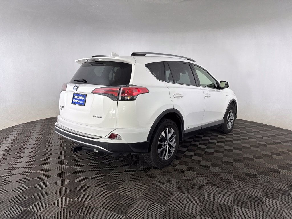 2018 Toyota RAV4 Hybrid LE