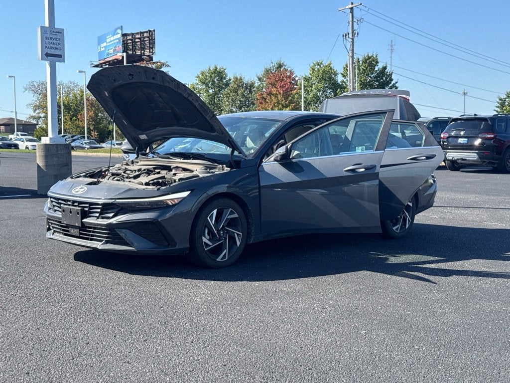 2024 Hyundai Elantra Limited