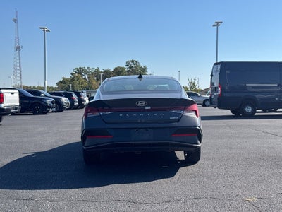 2024 Hyundai Elantra Limited