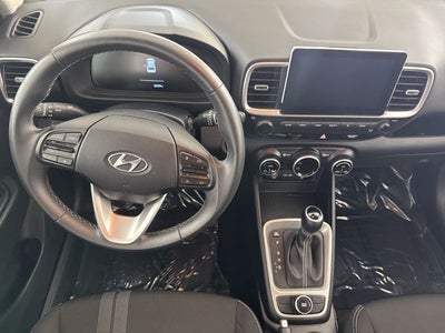 2025 Hyundai Venue SEL