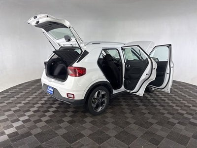 2023 Hyundai Venue SEL
