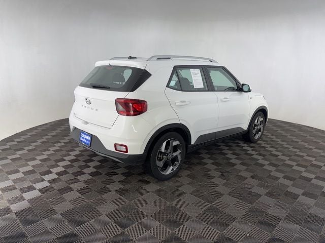 2023 Hyundai Venue SEL