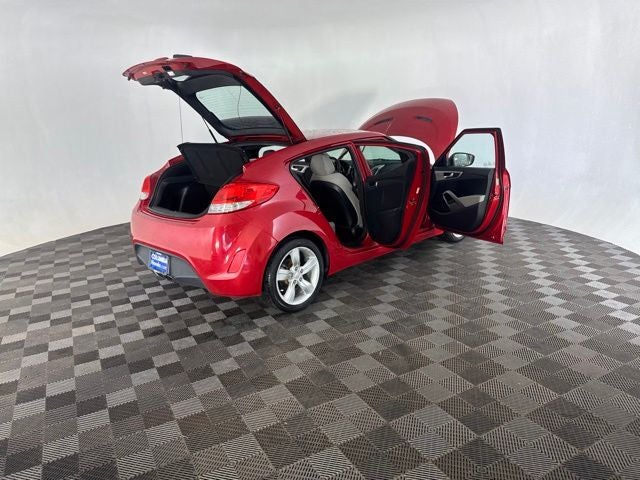 2014 Hyundai Veloster Base w/Gray