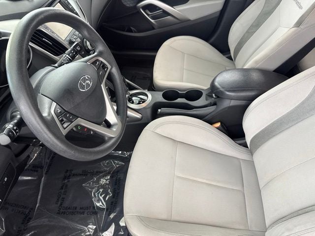 2014 Hyundai Veloster Base w/Gray
