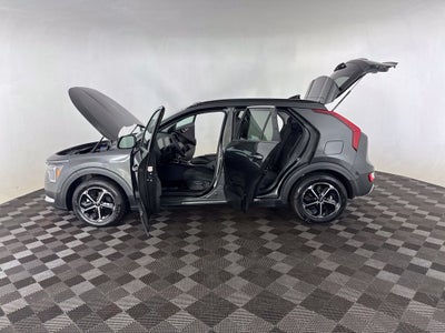 2025 Kia Niro LX
