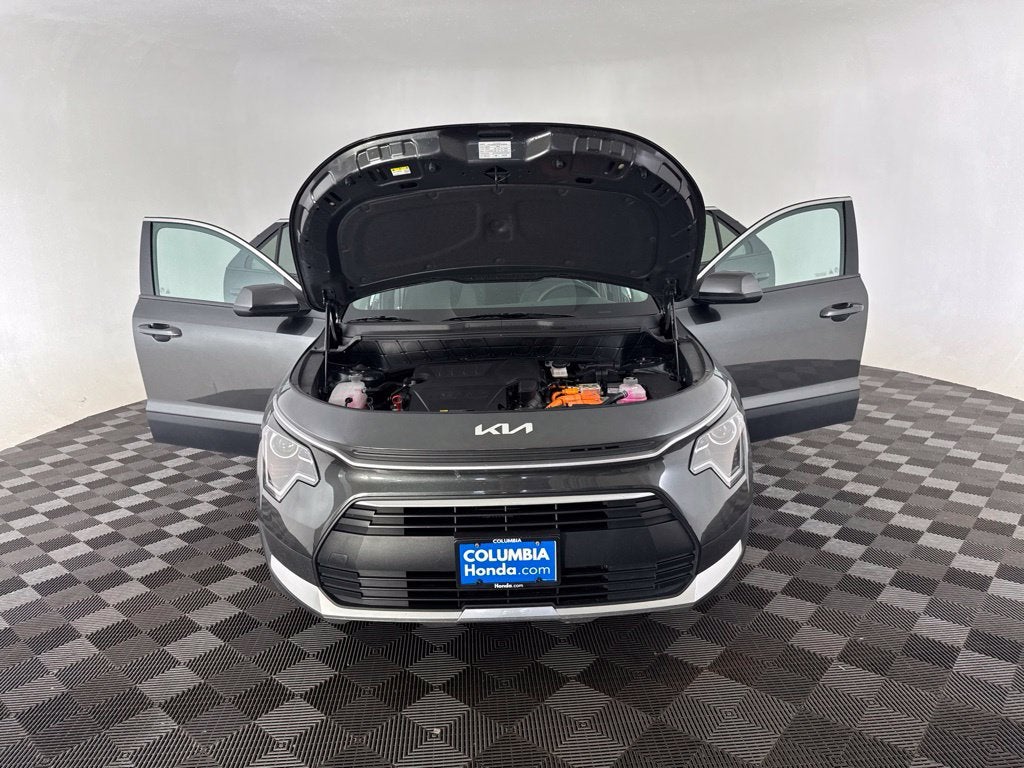 2025 Kia Niro LX