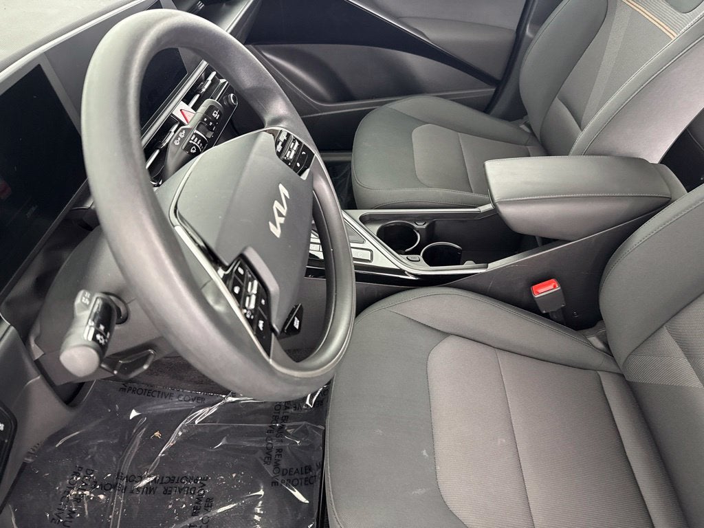 2025 Kia Niro LX