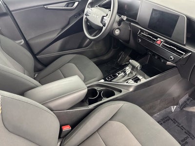 2025 Kia Niro LX
