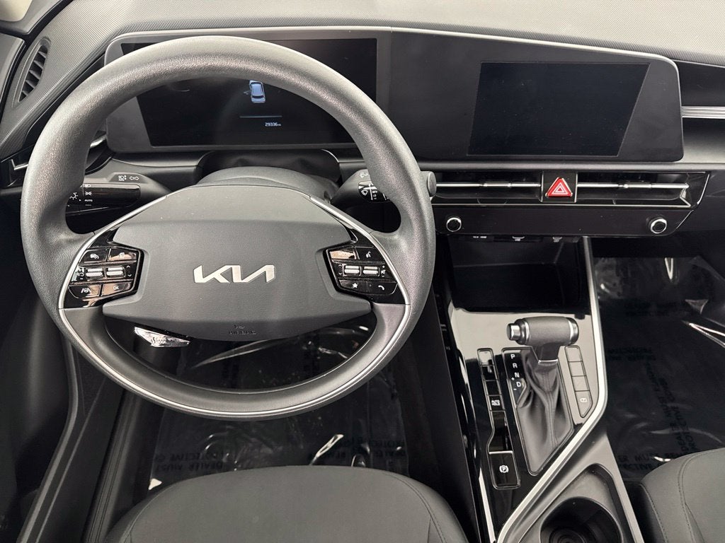 2025 Kia Niro LX
