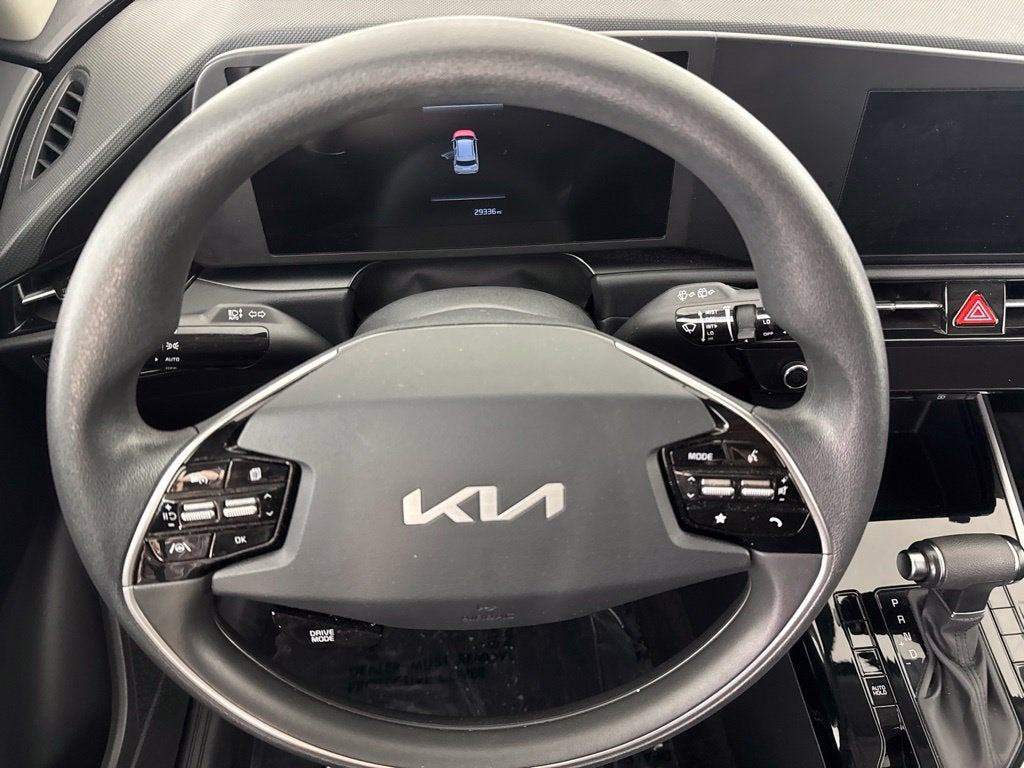 2025 Kia Niro LX