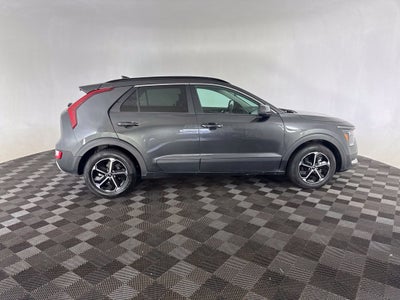 2025 Kia Niro LX