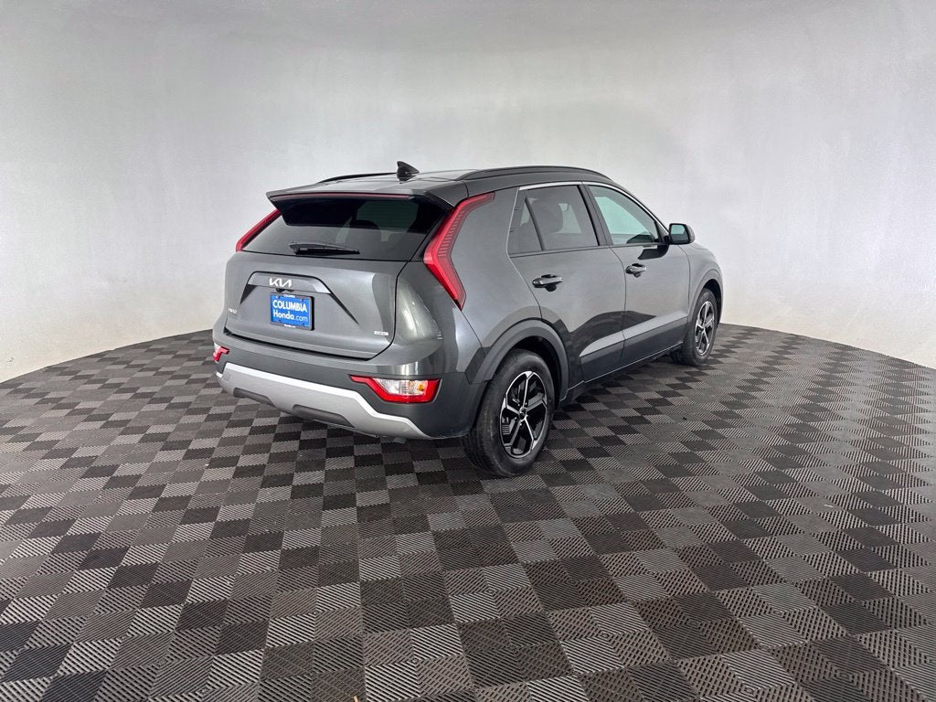 2025 Kia Niro LX