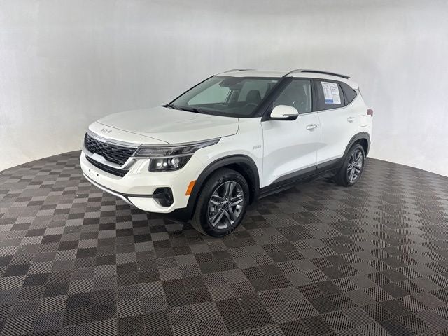2023 Kia Seltos S