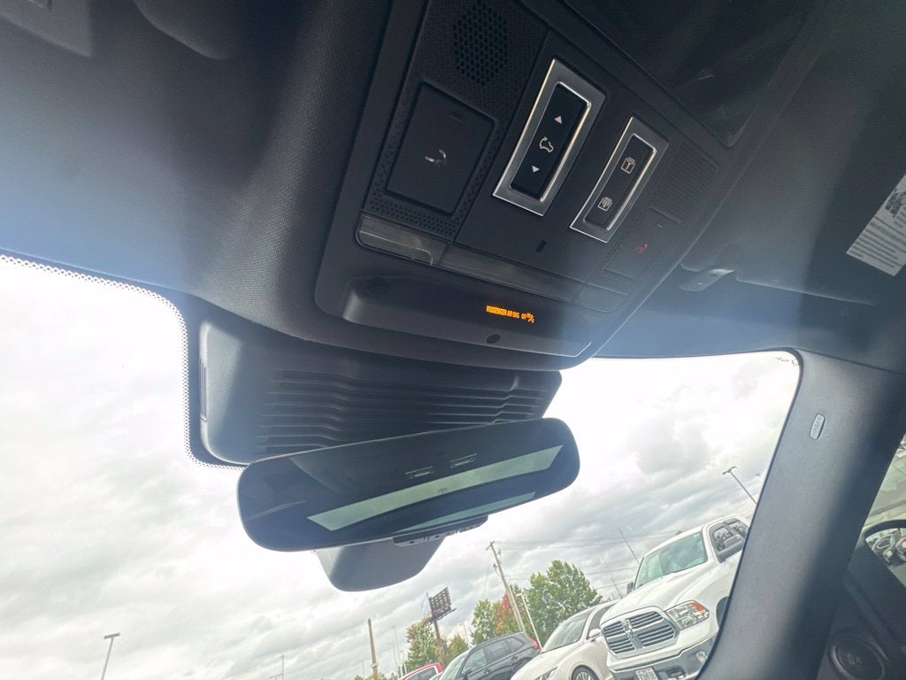 2023 Land Rover Range Rover Evoque SE