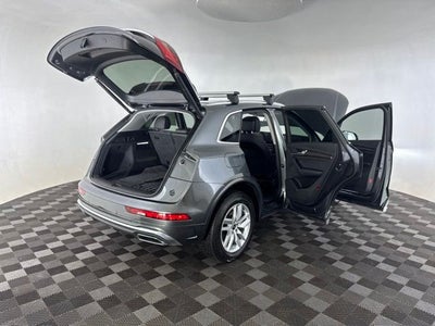 2023 Audi Q5 45 S line Premium quattro